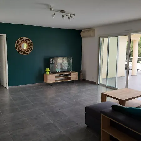 Climatisee Avec Piscine Sari-Solenzara