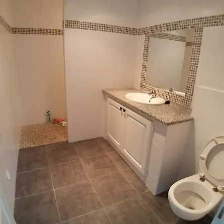 ヴィラ Climatisee Avec Piscine *